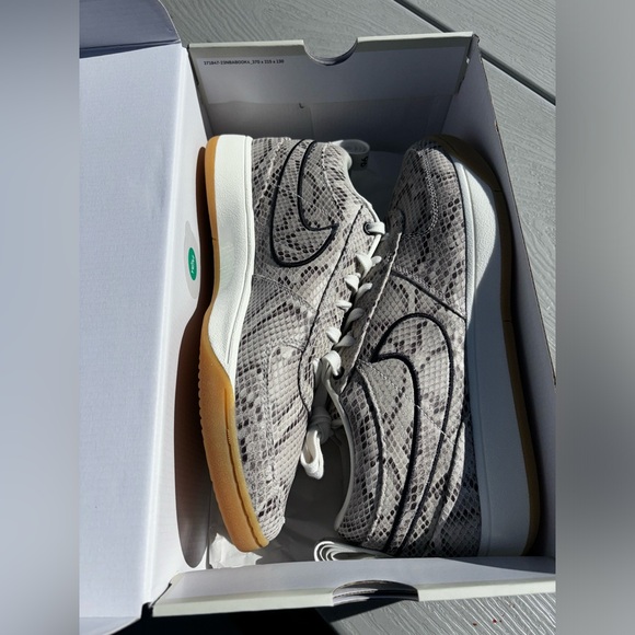 Size 12.5 - Nike Book 1 Python - HJ5352-100 Devin Booker limited edition - Picture 8 of 9